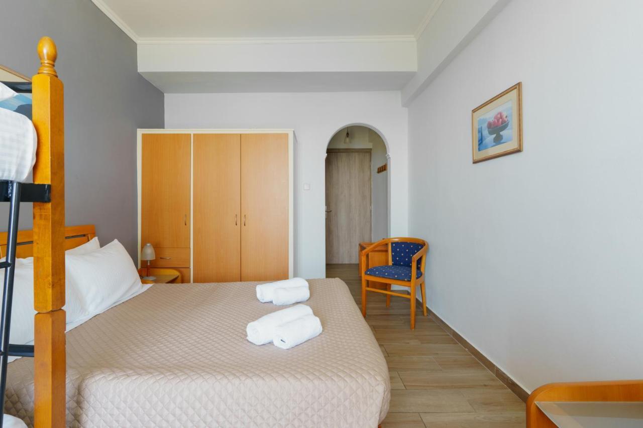 Stefania Hotel Amarynthos Exterior foto